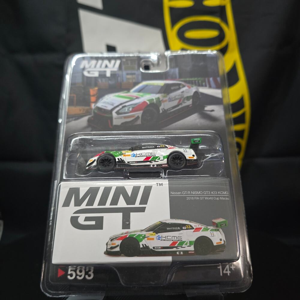 Mini GT 1/64 Nissan GT-R NISMO GT3 #23 KCMG Macau #593